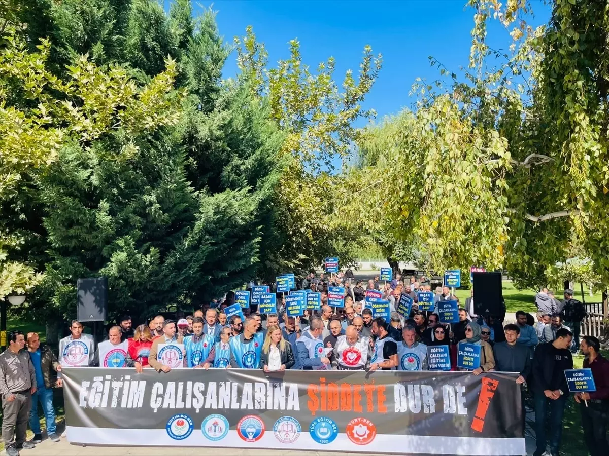 Eğitimde Şiddete Protesto
