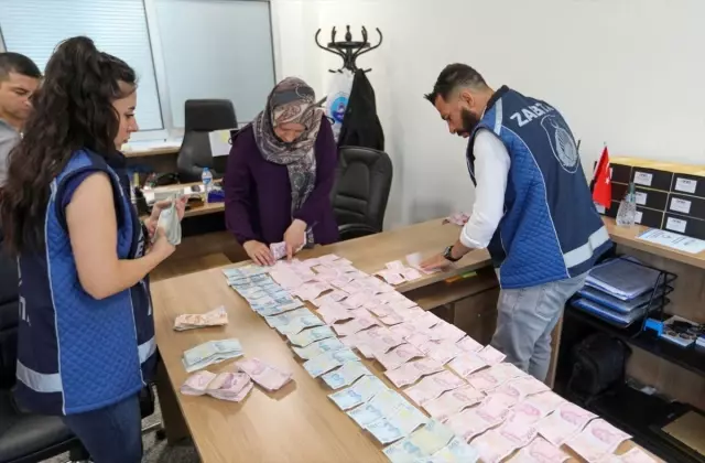 Dilencinin üzerinden çıkan parayı görenler gözlerine inanamadı