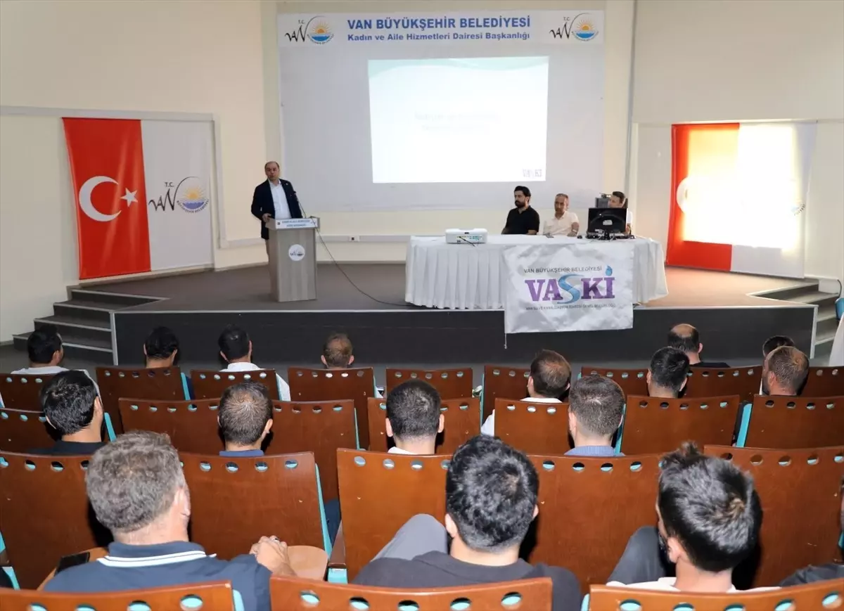 VASKİ\'den Sayaç Okuma Personeline Eğitim