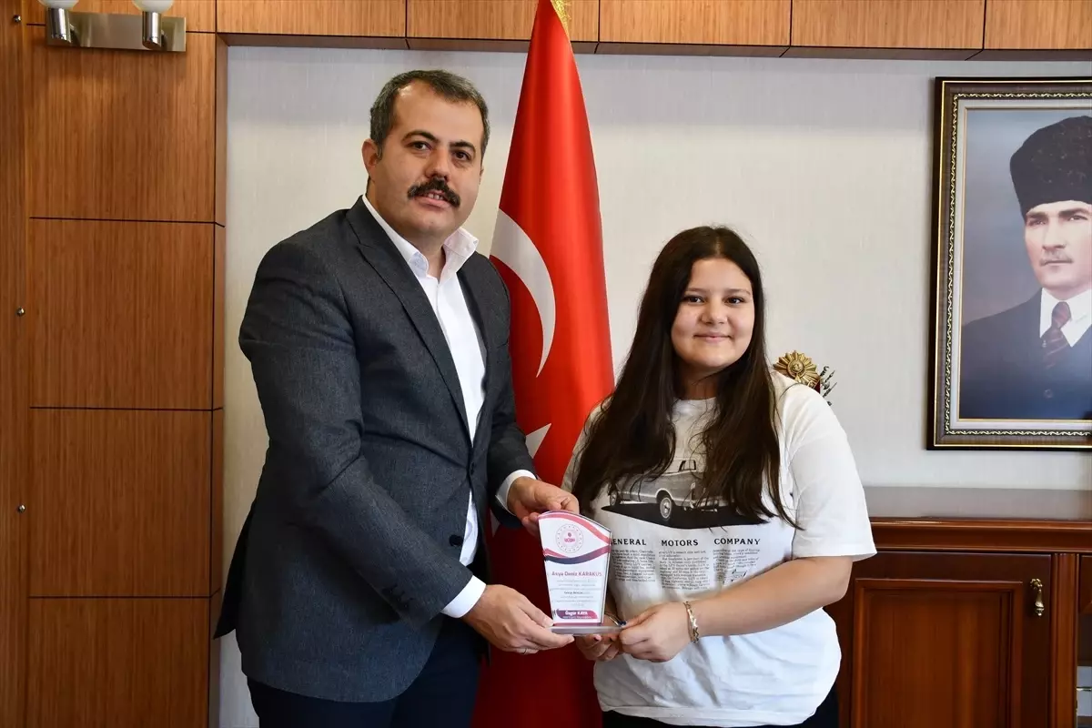 Vezirköprü\'den LGS\'de Tam Puan Alan Öğrenci