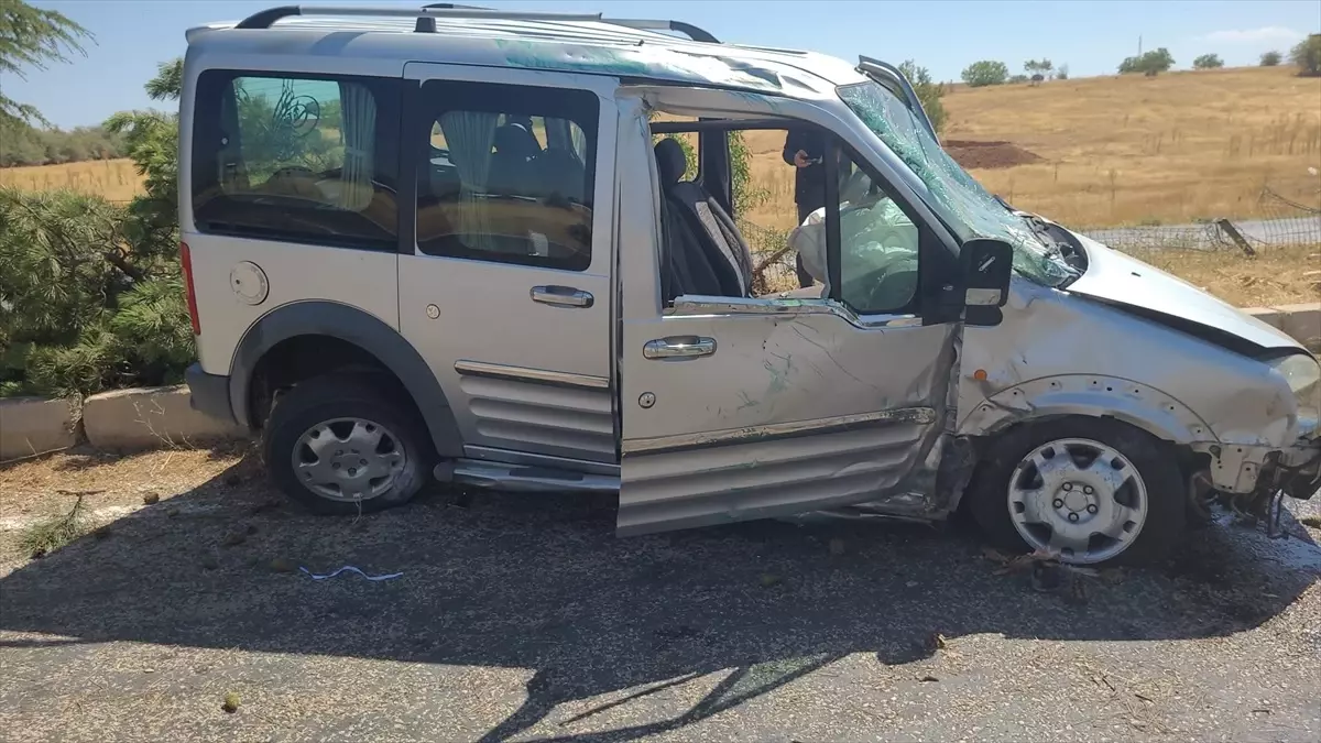 Isparta\'da Trafik Kazası: 2 Yaralı