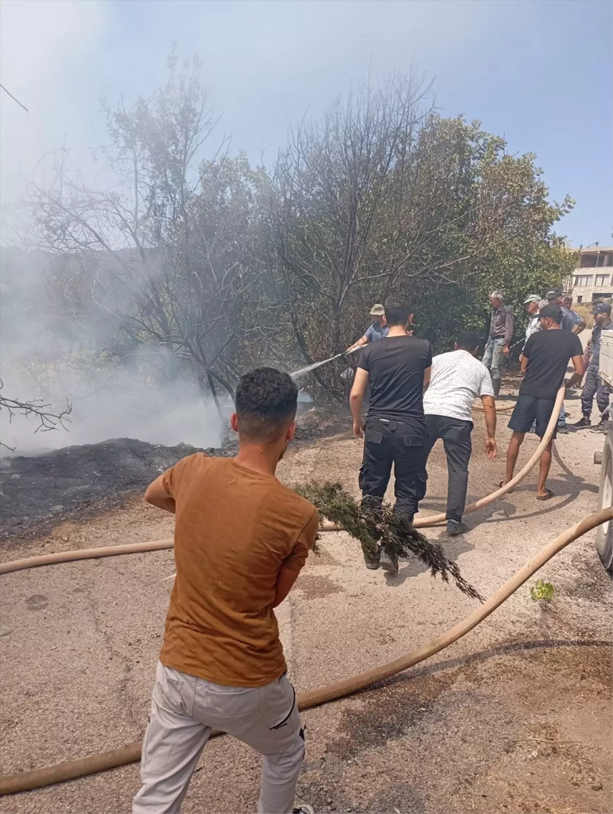Yayladağı\'nda Yangın Kontrol Altına Alındı