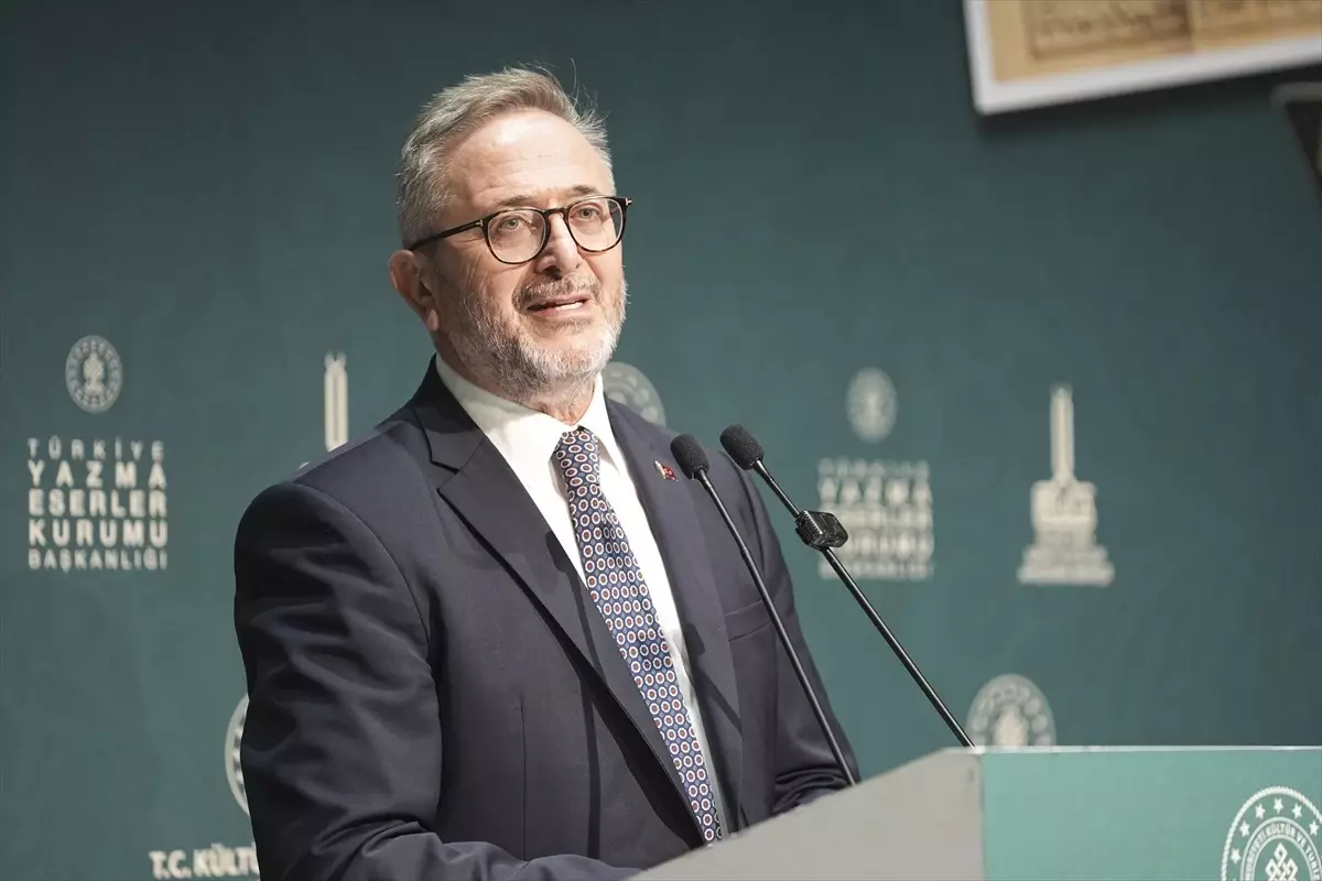 Nuri Arlasez Sergisi Açıldı