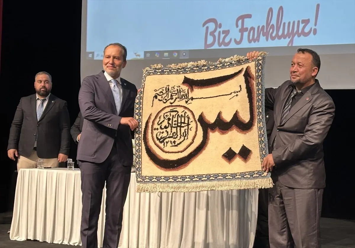 Erbakan: Refahı Yeniden Yaşatacağız