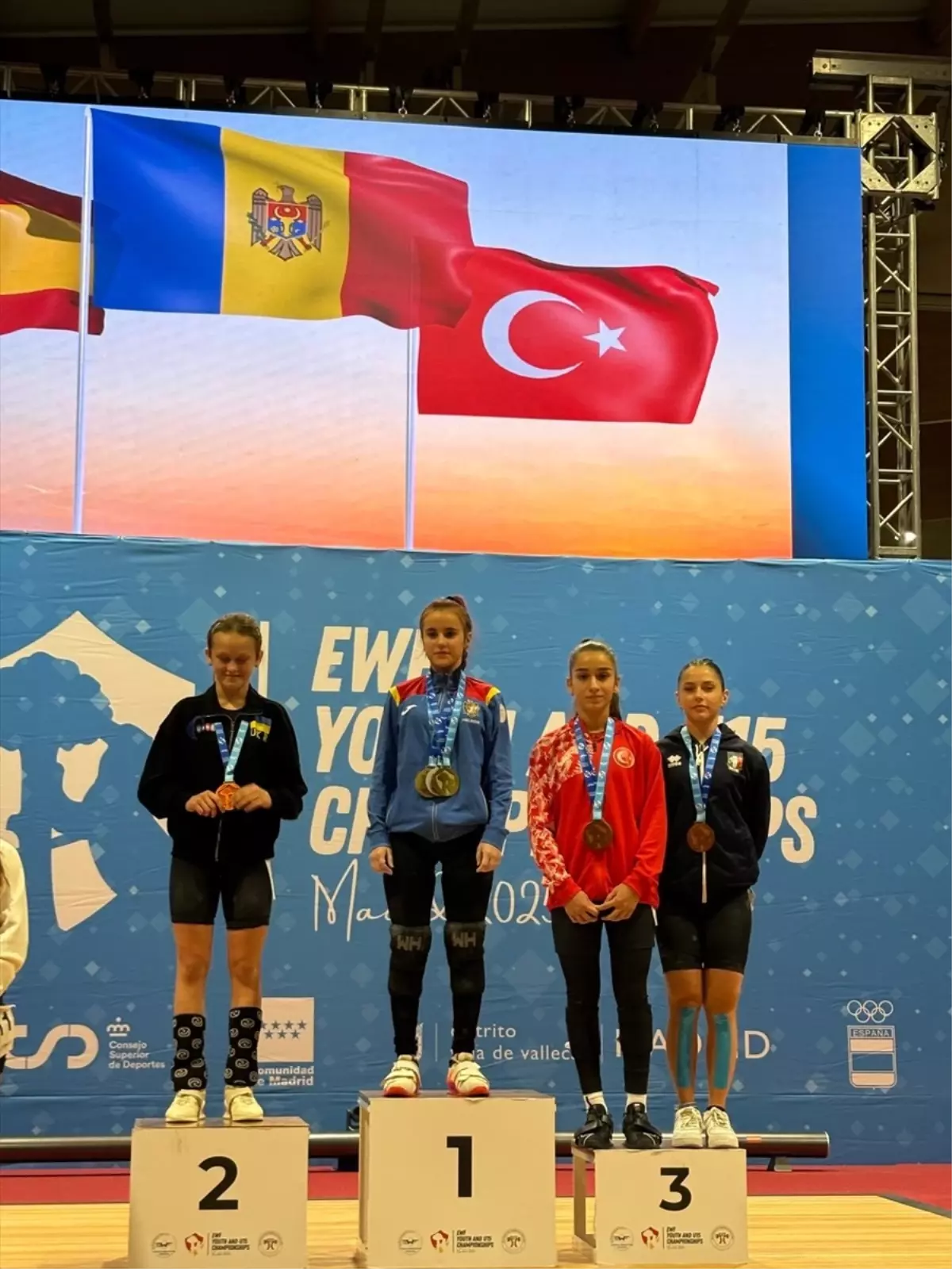 Milli Haltercilerden İspanya\'da 6 Madalya