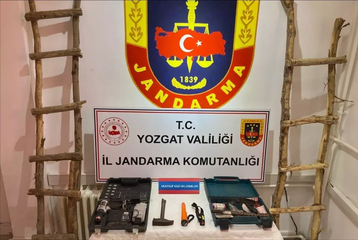 Yozgat\'ta İzinsiz Kazı Yapan 4 Zanlı Yakalandı