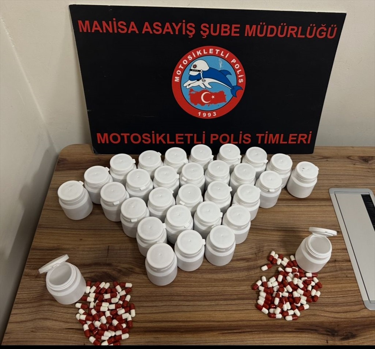Yunusemre\'de Uyuşturucu Operasyonu