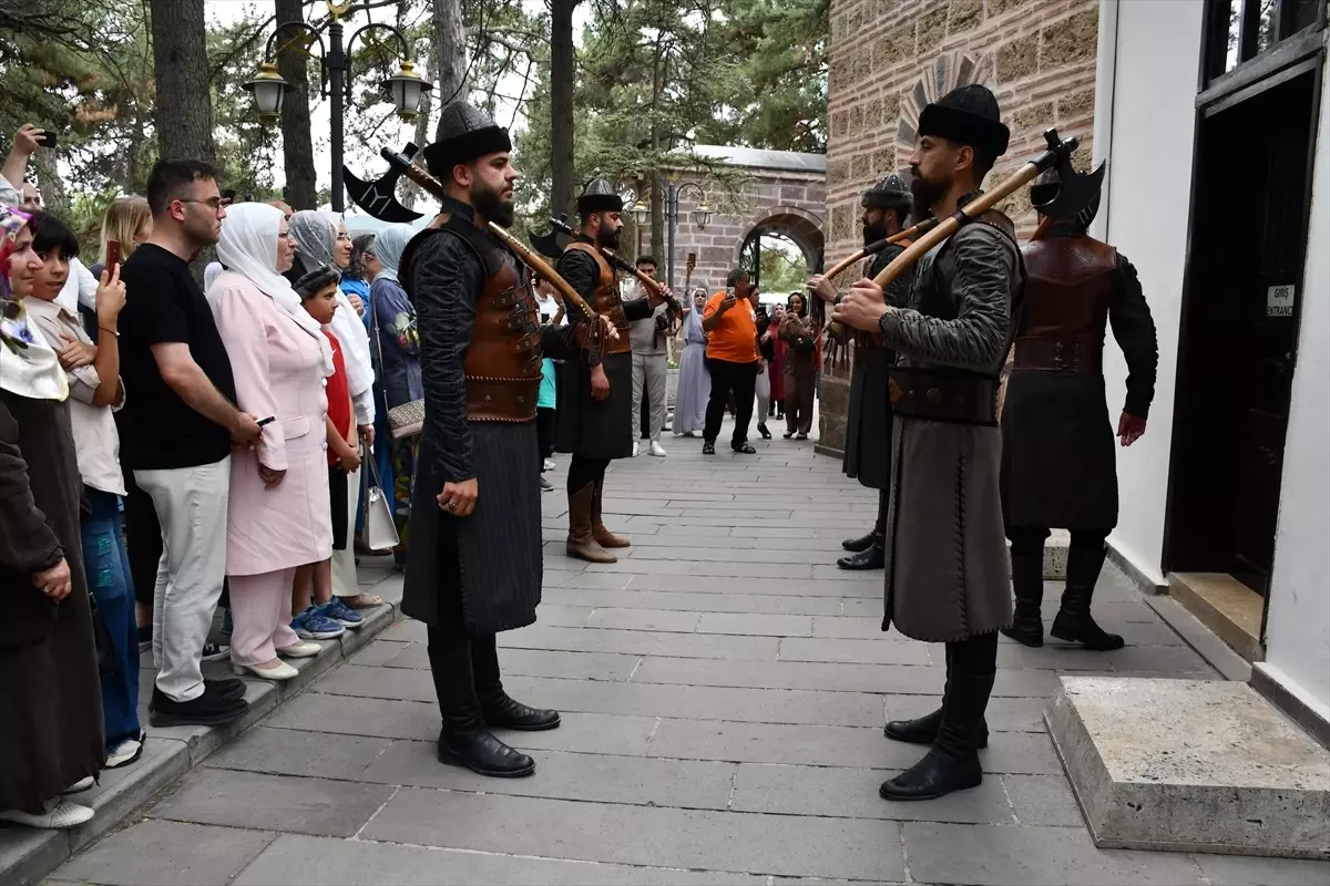 YÜZAG Bilecik\'teki Temsilciliğini Açtı