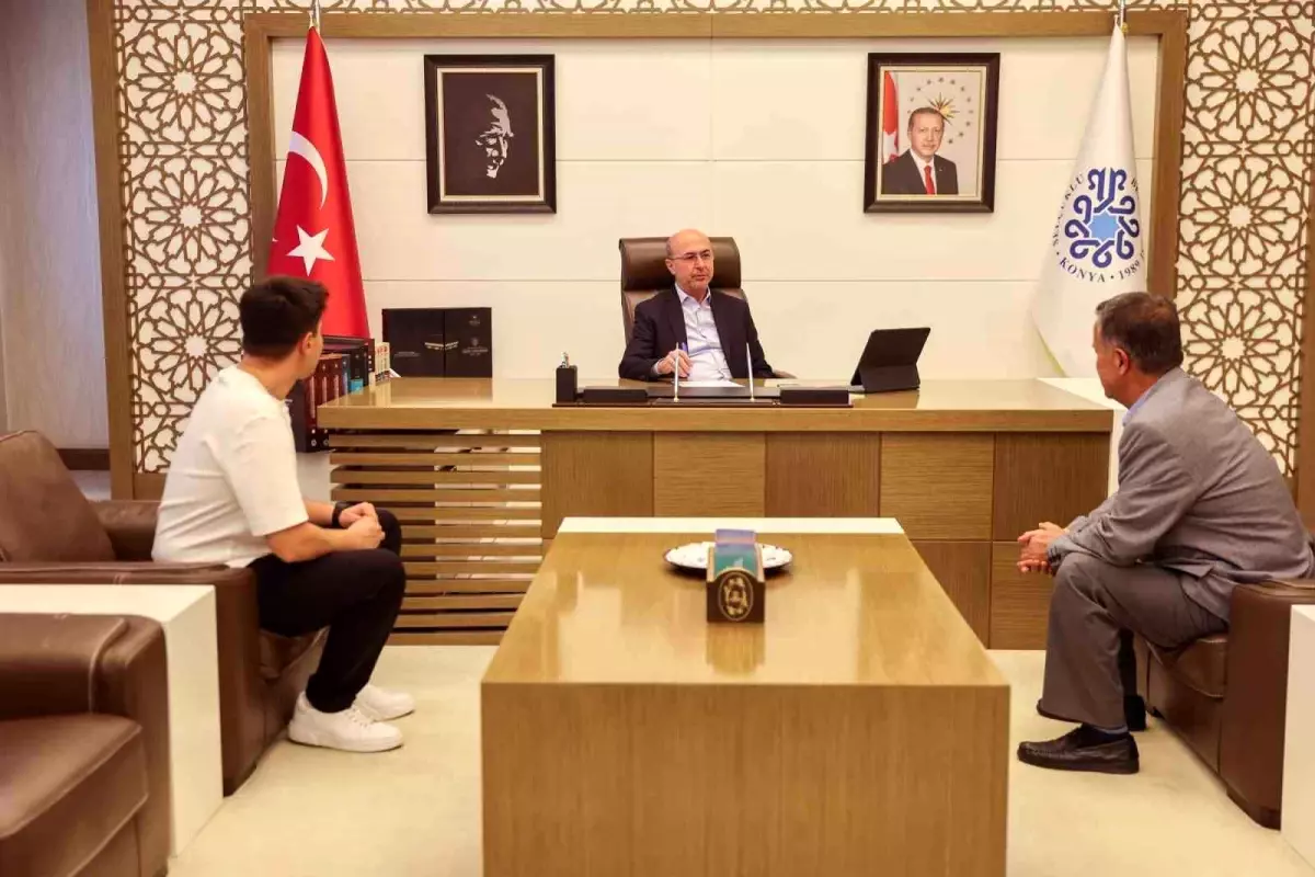 Selçuklu Belediyesi \'Halk Günü\' Buluşmaları ile Vatandaşların Taleplerini Dinliyor