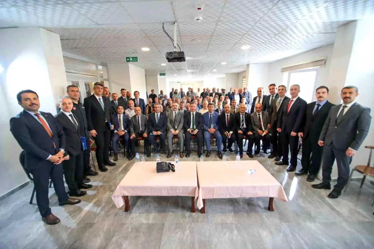 Erzincan\'da Muhtarlar Toplantısı Gerçekleşti