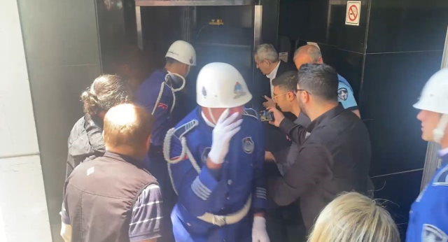 İlhan Şeşen'e veda töreninde büyük talihsizlik