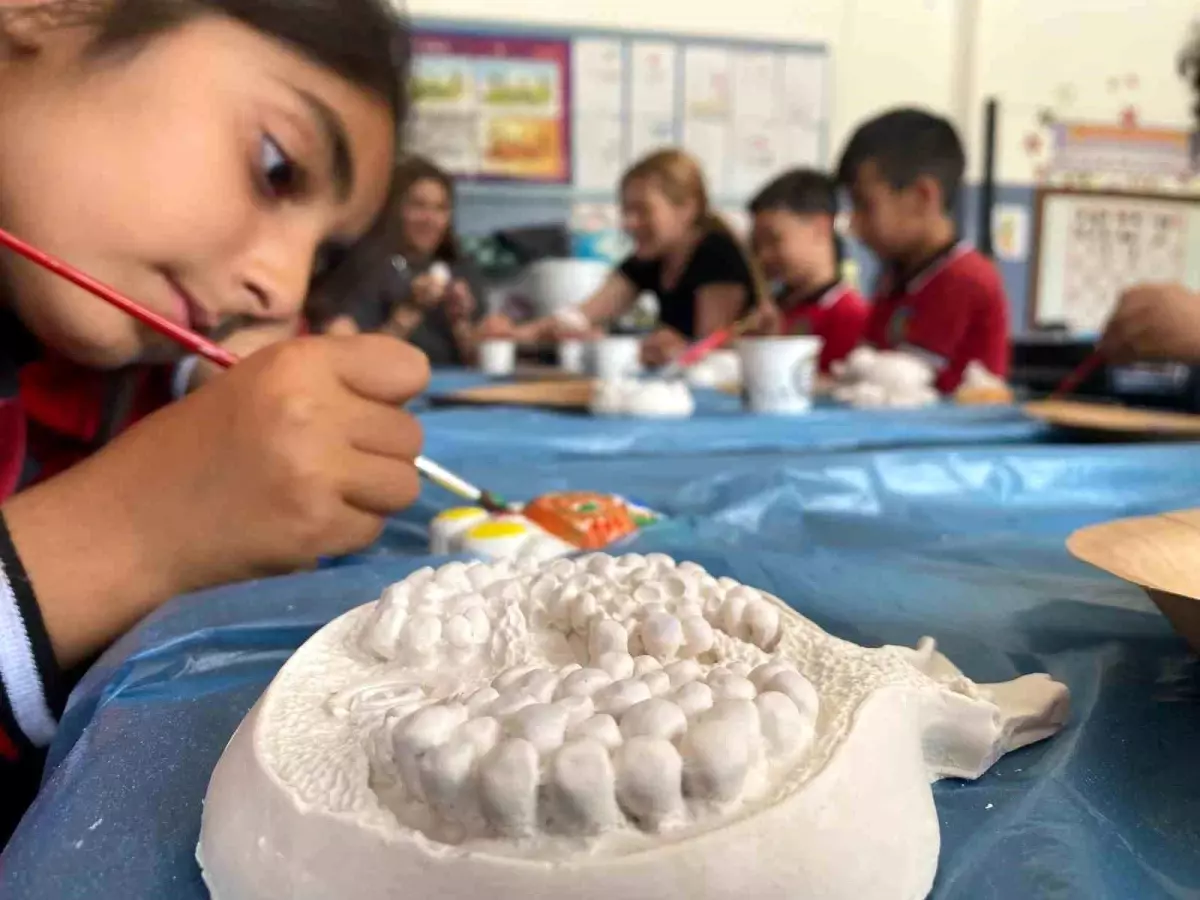 Muğla\'da \'Her Çocuk İçin Bir Sanat Atölyesi\' Etkinliği