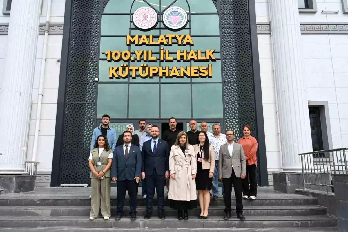 Ölmeztoprak: "Malatya\'ya yeni kütüphaneler kazandırıyoruz"
