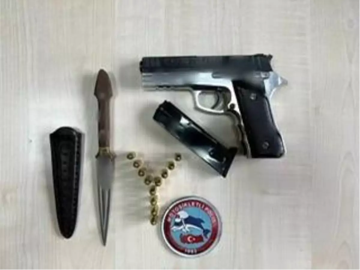 Afyonkarahisar\'da Denetimlerde 26 Şahıs Yakalandı