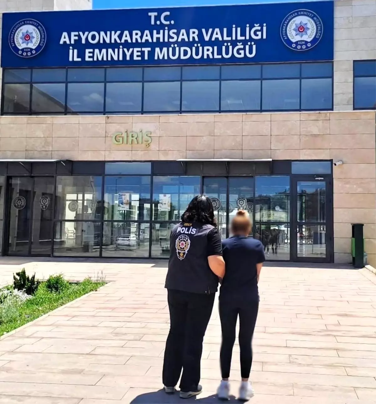 Dolandırıcı Yakalandı