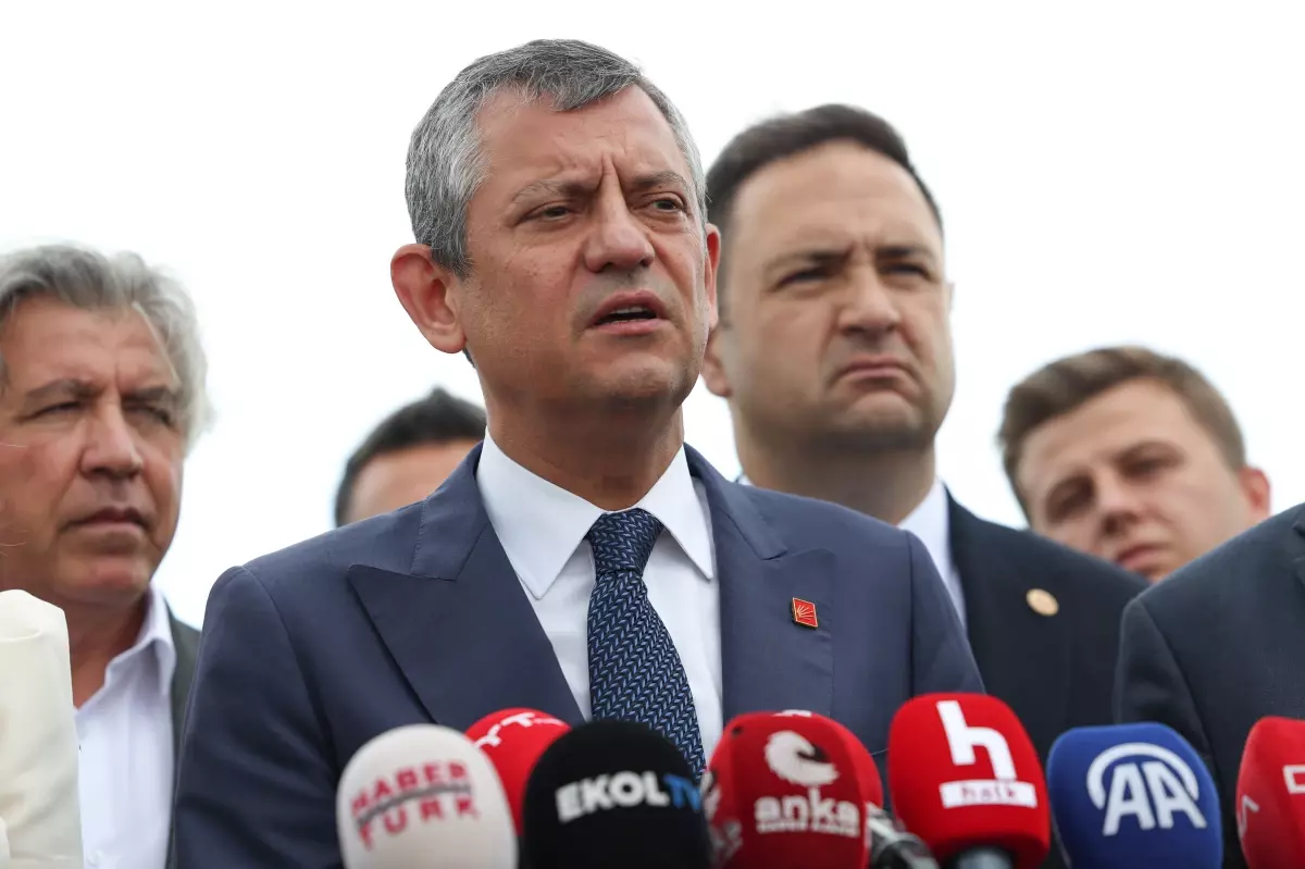 Özgür Özel Cezaevinde Düğün Törenine Katıldı