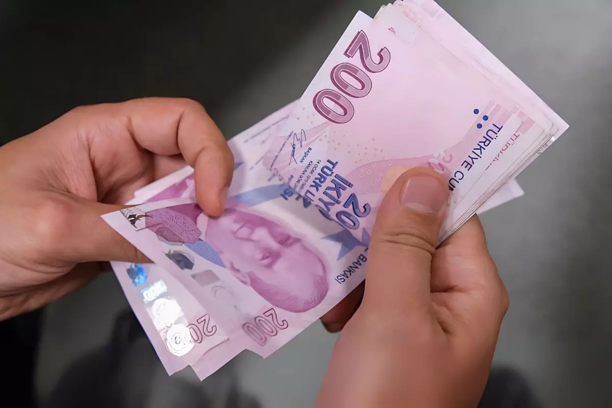 Banka işlemlerinde yeni kural başlıyor! IBAN\'la para gönderme tarih oluyor