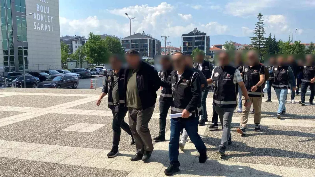 Bolu\'da FETÖ Operasyonu: 6 Şüpheli Adliyeye Sevk Edildi