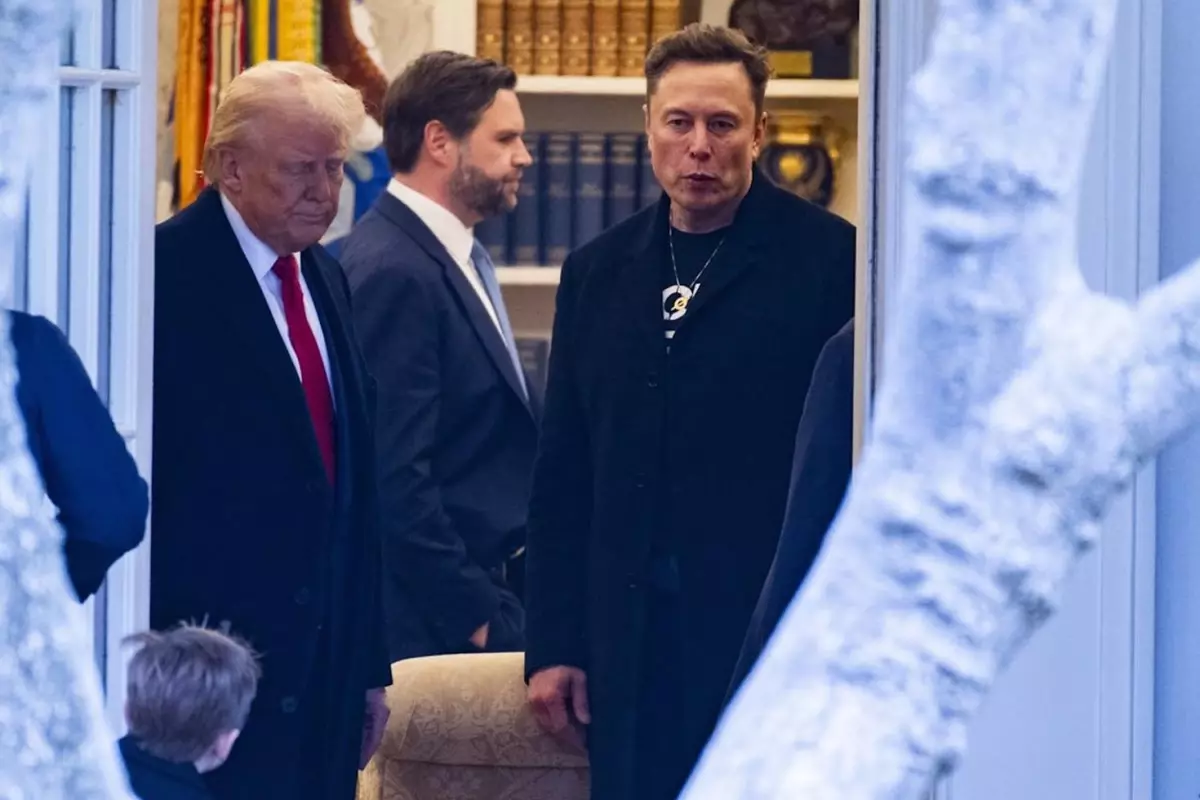 Elon Musk, Trump\'ın danışmanlık görevinden ayrıldığını duyurdu