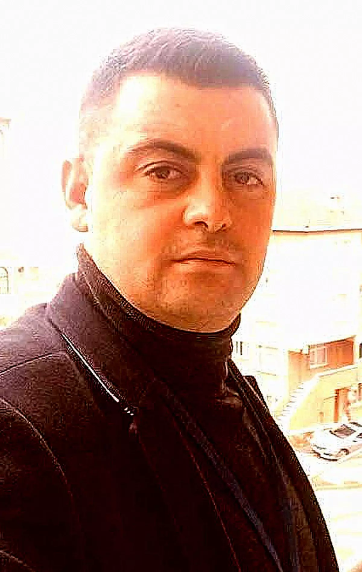 Eşi hastanede doğum yaparken asansörde hayatını kaybetti