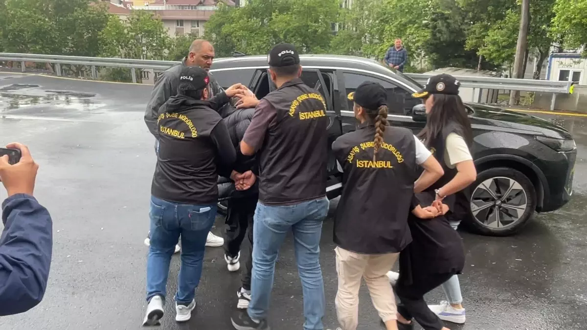 Fatih\'te Bıçaklı Cinayet