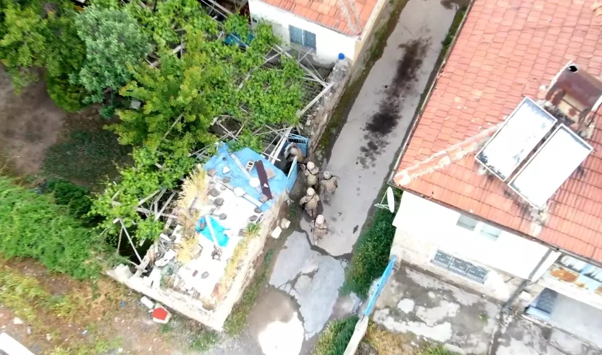 130 polisle eş zamanlı uyuşturucu operasyonu: 11 gözaltı