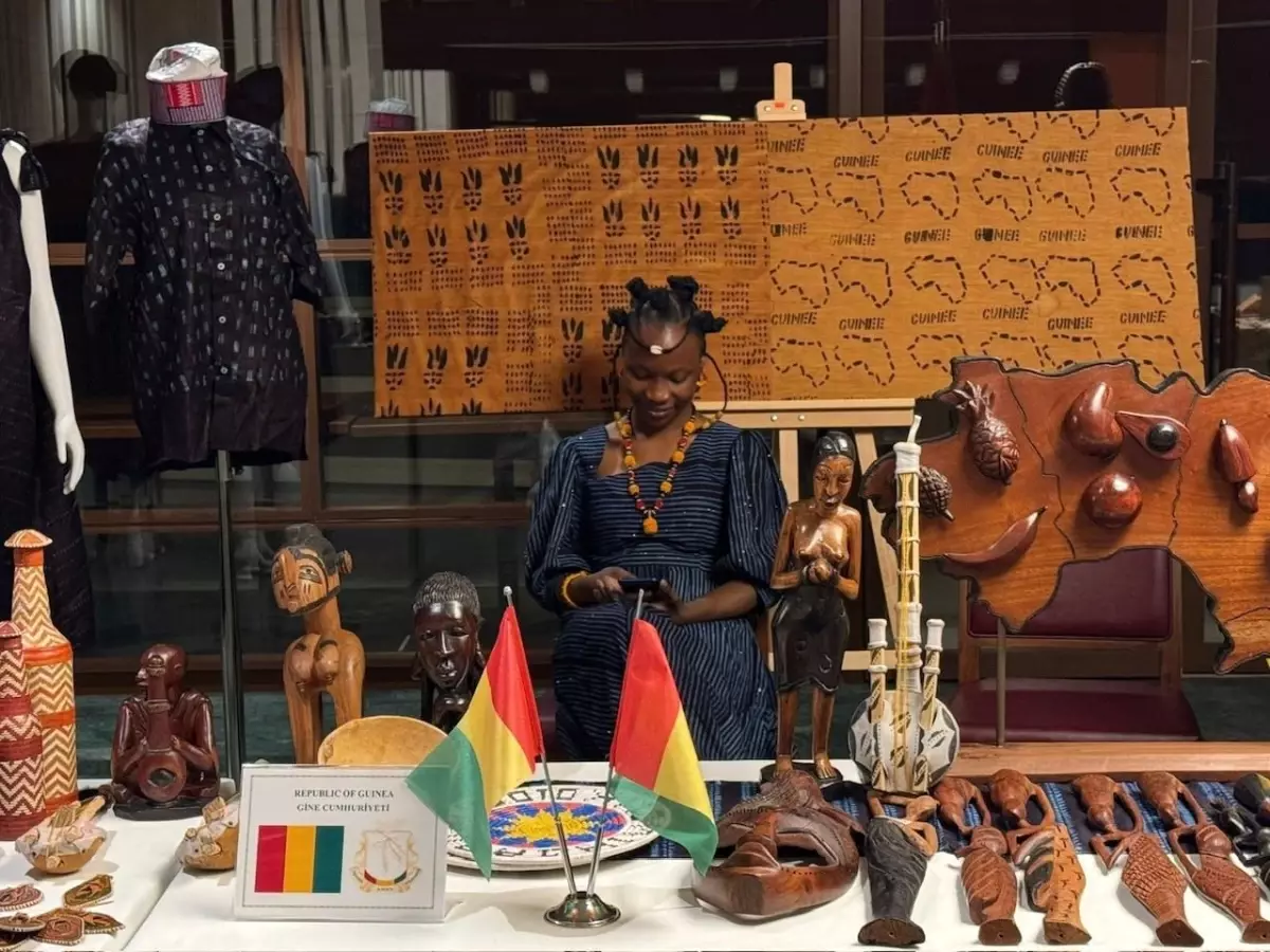 Afrika Kültürü, Millet Kütüphanesi\'nde ziyaretçilerle buluşuyor