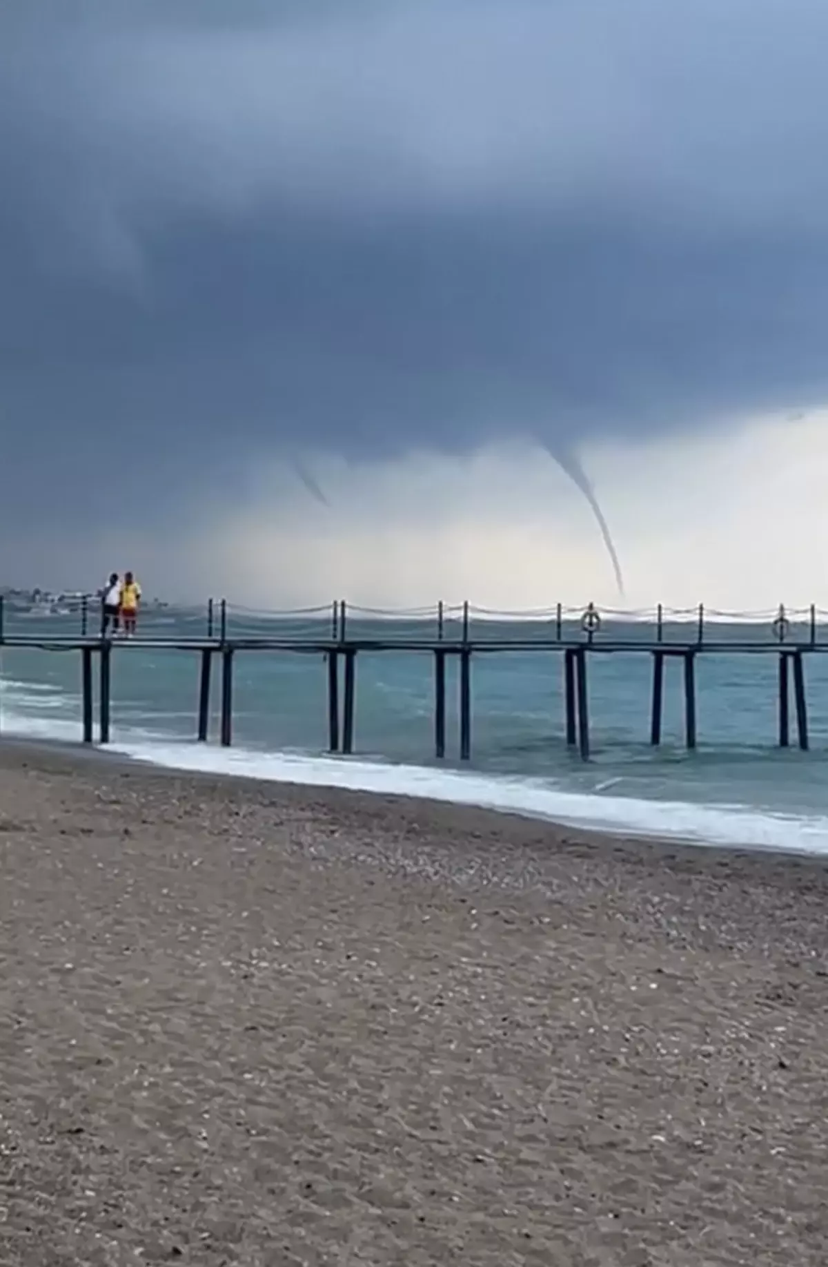 Manavgat\'ta Denizde Hortum Oluştu