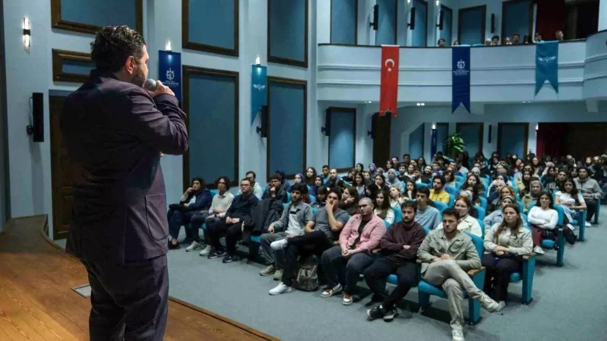 Kocaeli\'de Gençlere Yönelik Kılavuz Kariyer Programı Başladı