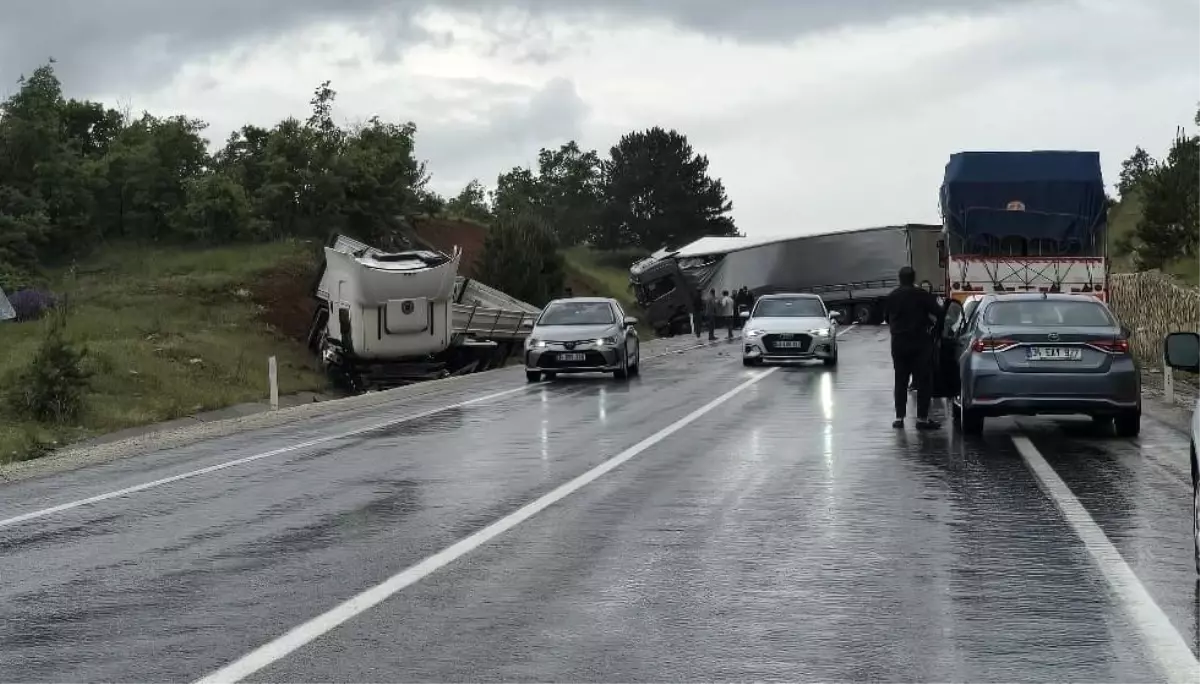 Konya\'da iki trafik kazası: 5 yaralı