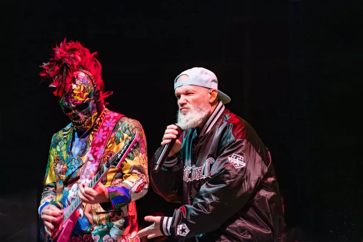 Limp Bizkit İstanbul\'a Dönüyor!