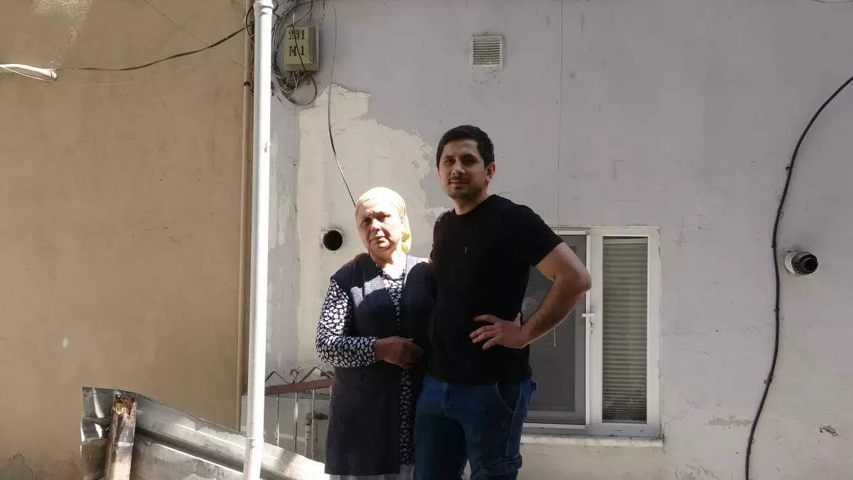 İzmit\'te Yıkım Hasara Neden Oldu
