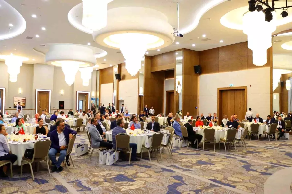 Muradiye OSB\'de İhracat Ödülü İSMAK\'a Verildi