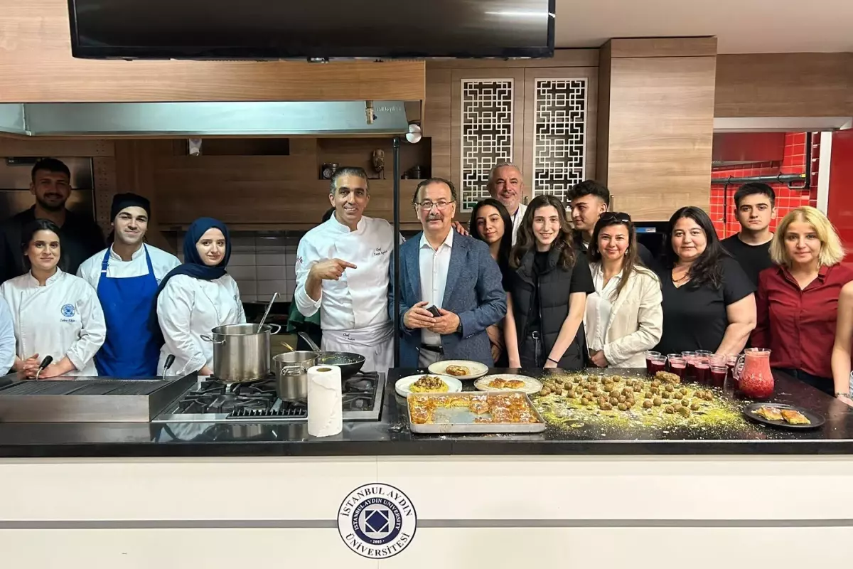 Türk Mutfağı Haftası\'nda "Zamanın Tenceresi" kaynadı