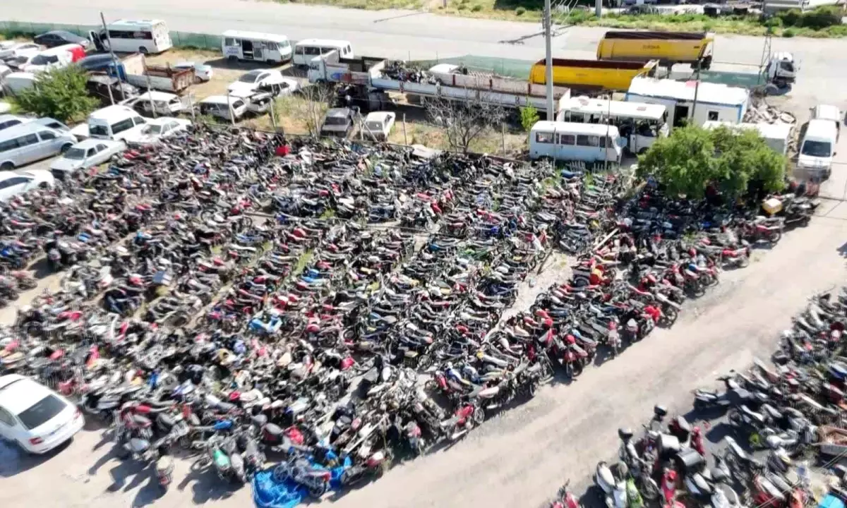 Aksaray\'da Usulsüz Motosiklet Denetimi