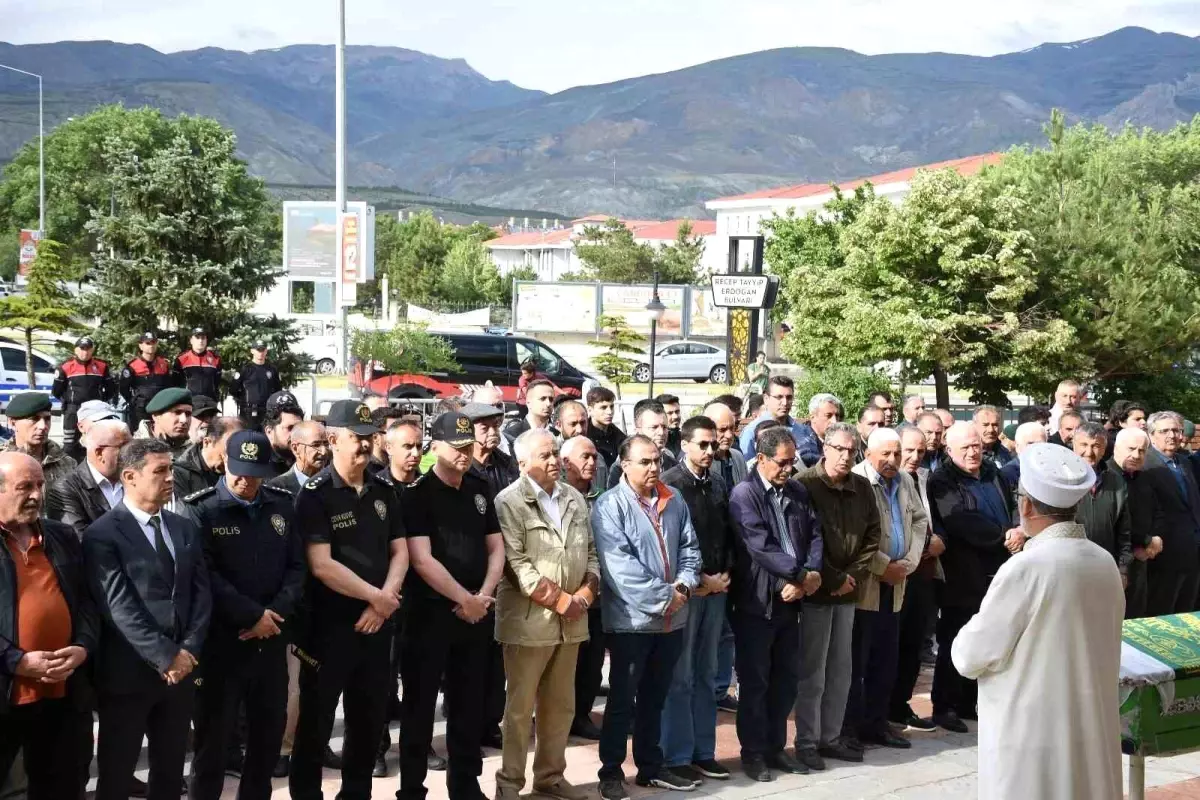 Emniyet Müdürü Ali Tokgöz Eşini Kaybetti