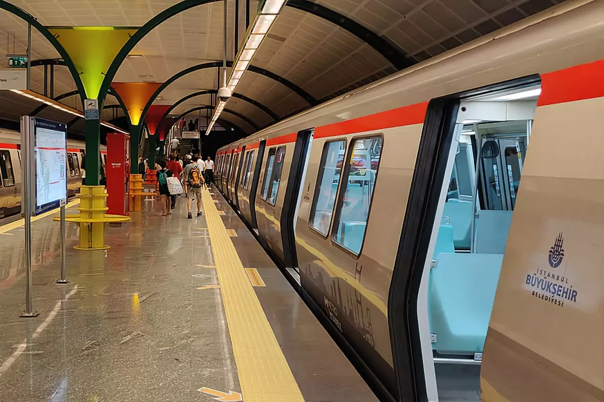 İstanbul\'da saat 15.00\'ten itibaren bazı metro istasyonları kapatılacak