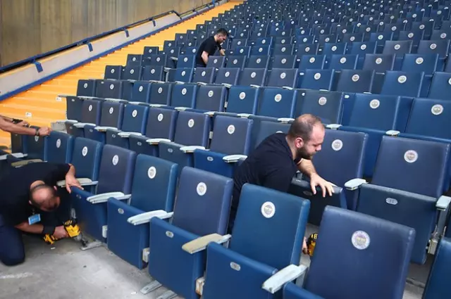 Fenerbahçe'nin Ülker Stadı'nda Yenileme ve Tadilat Çalışmaları Başladı Fenerbahçe'nin Ülker Stadı'nda Yenileme ve Tadilat Çalışmaları Başladı