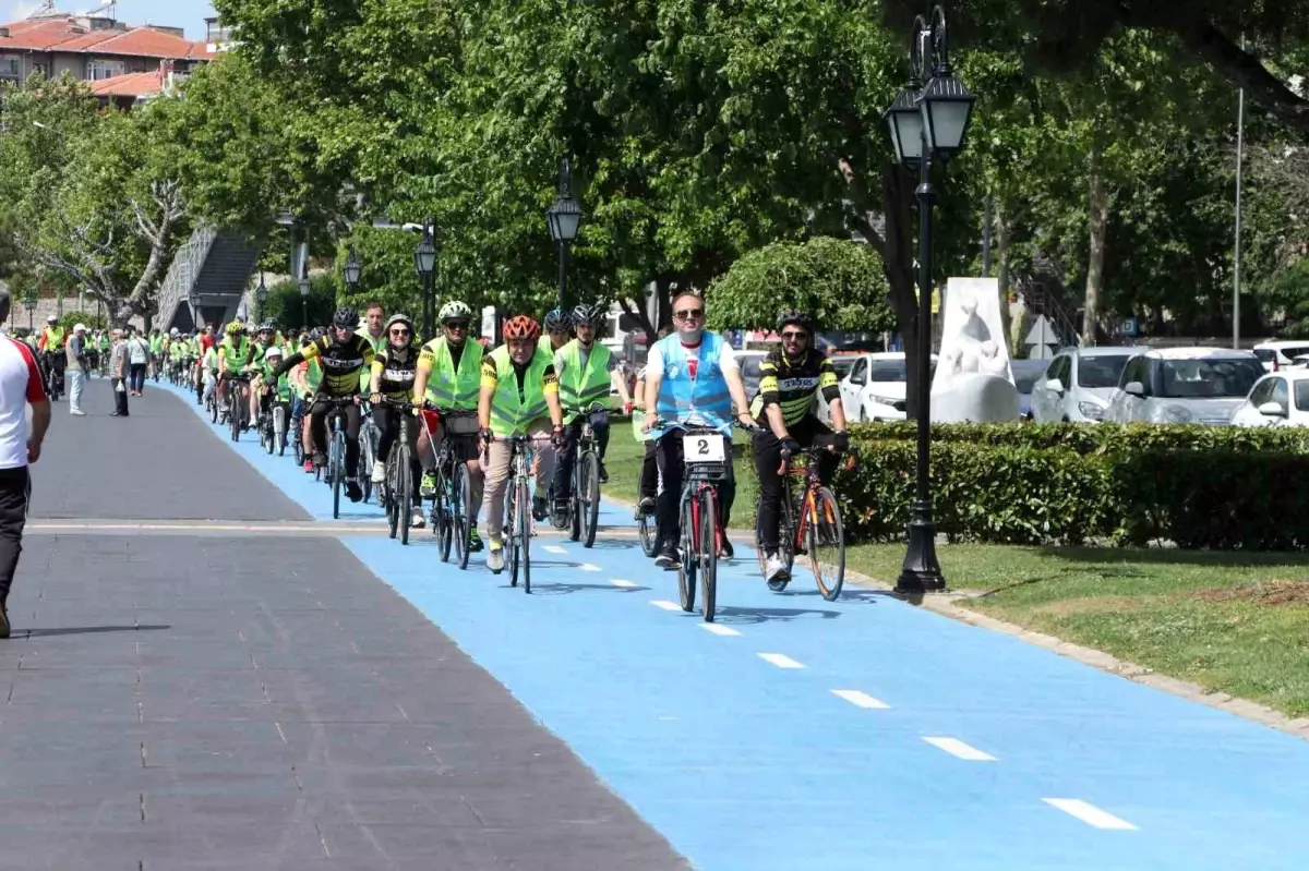 Tekirdağ\'da Yeşilay Bisiklet Turu