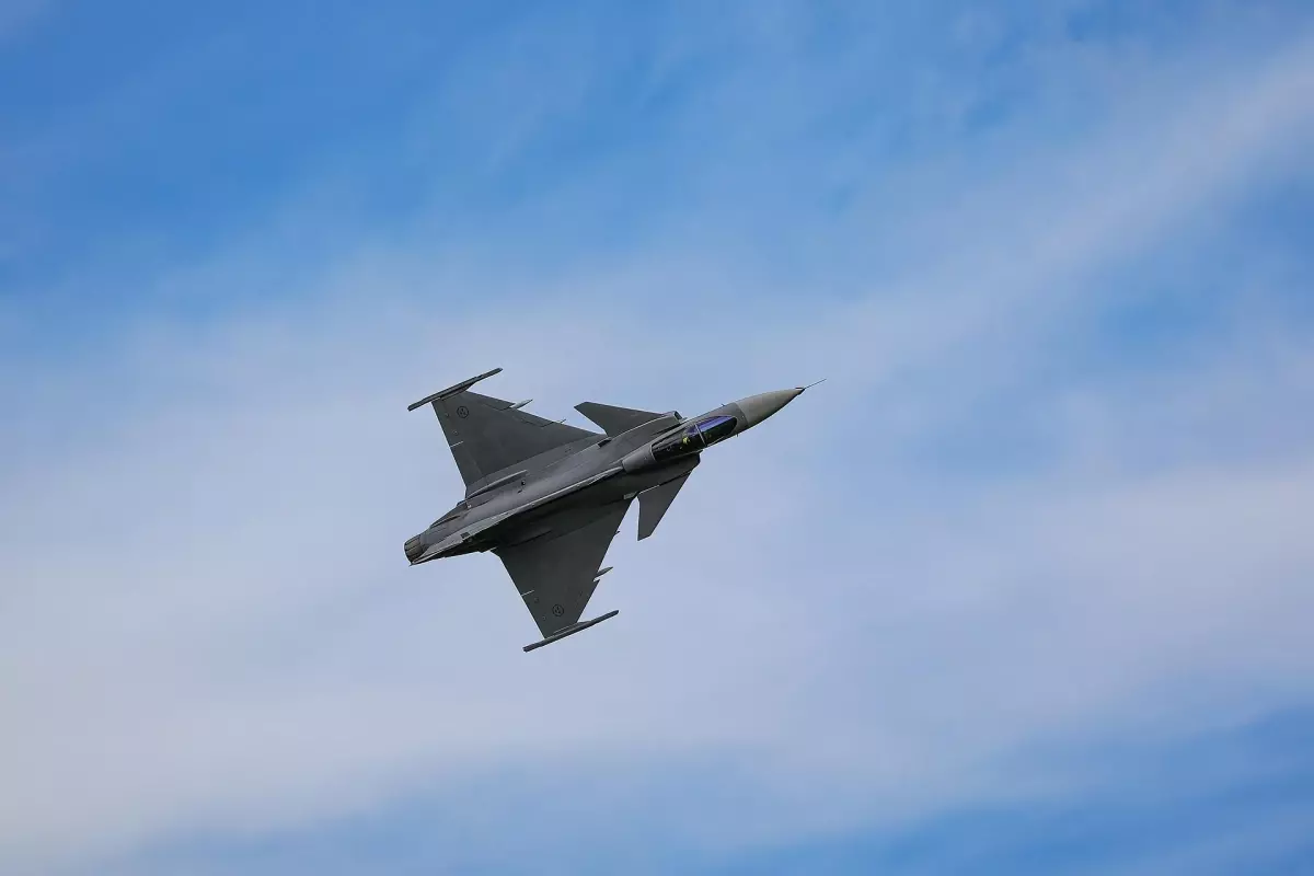 Ukrayna\'nın Hava Operasyonu: 40 Uçak Vuruldu