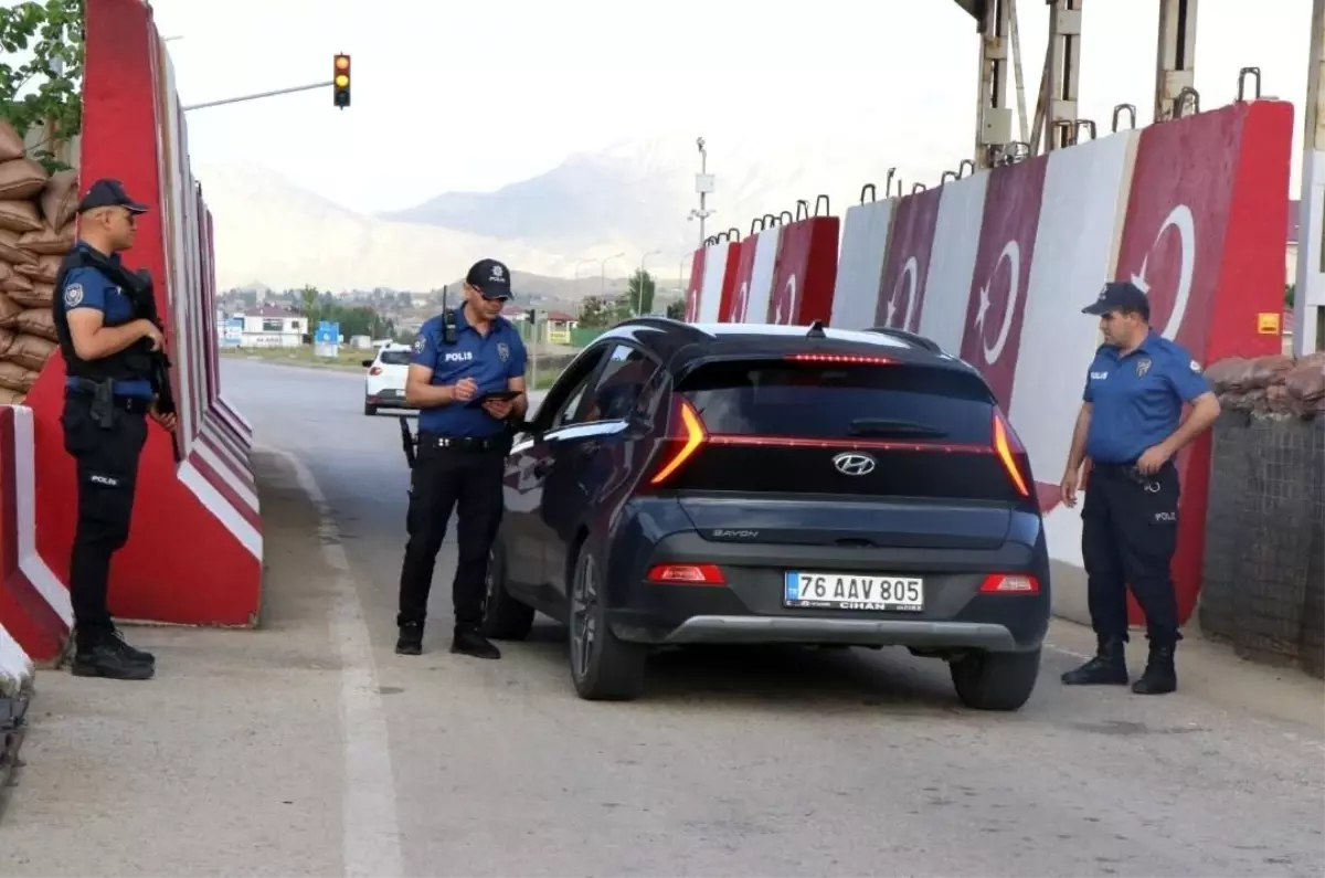 Doğubayazıt\'ta Trafik Denetimleri Başladı