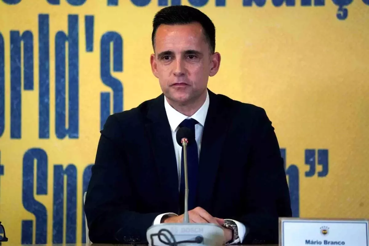 Fenerbahçe\'de Mario Branco İle Yollar Ayrıldı