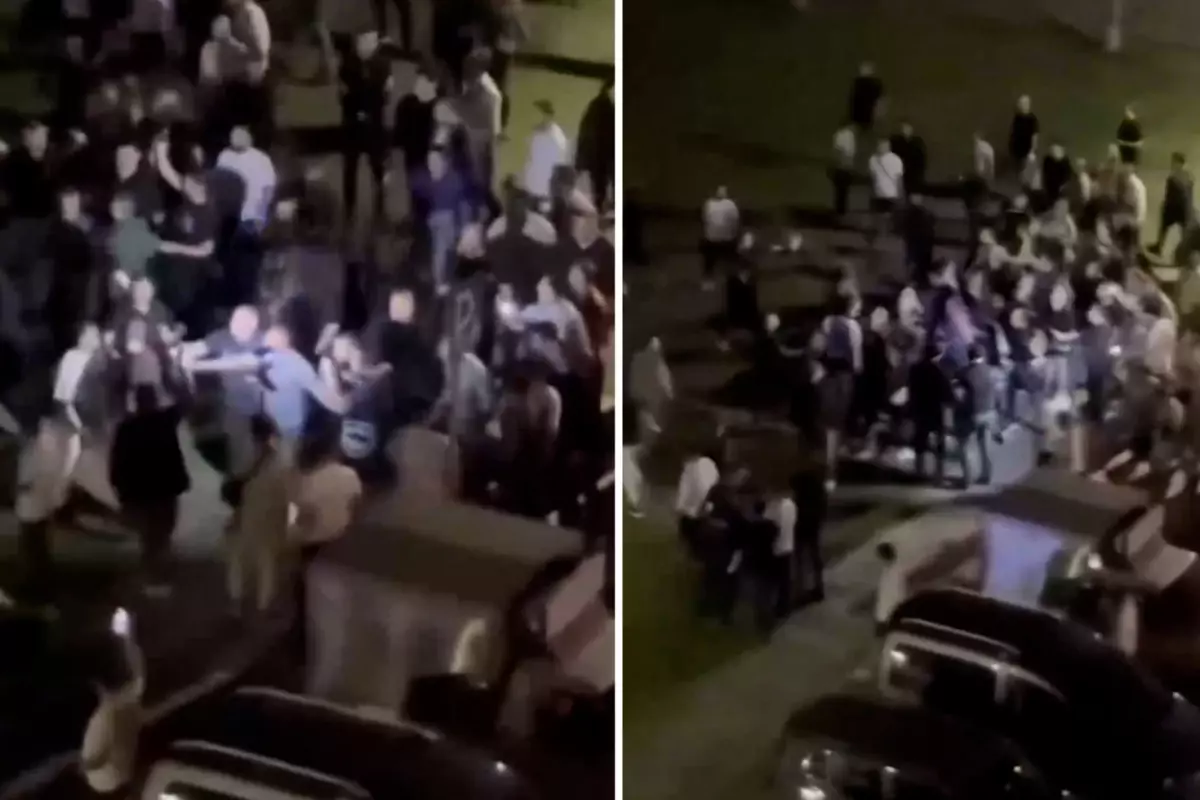 İzmir\'de kriz büyüyor! Eylem yapan işçilerle çöpleri toplayan vatandaşlar arasında kavga çıktı
