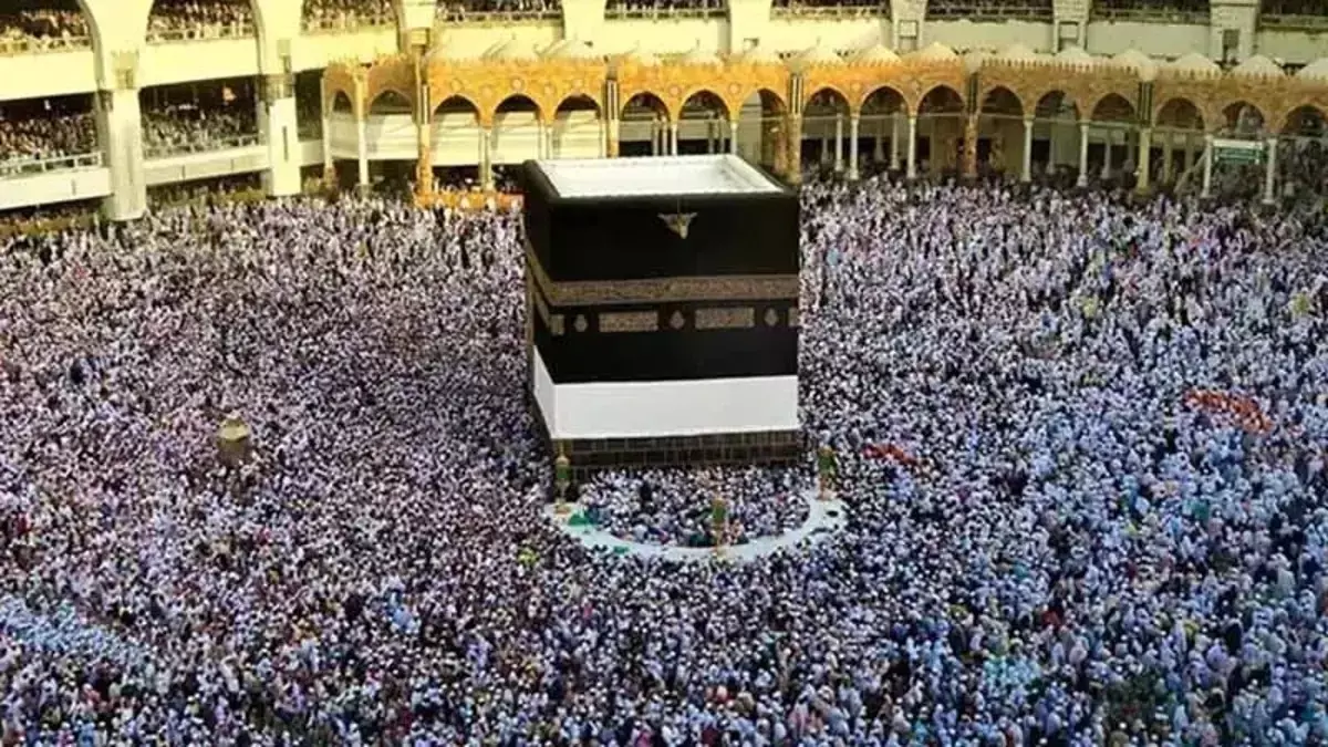 Hac İhlalleri: 75 Bin Kişi Geri Gönderildi