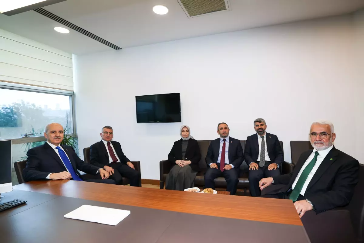 Kurtulmuş ve Yapıcıoğlu Gündemi Değerlendirdi