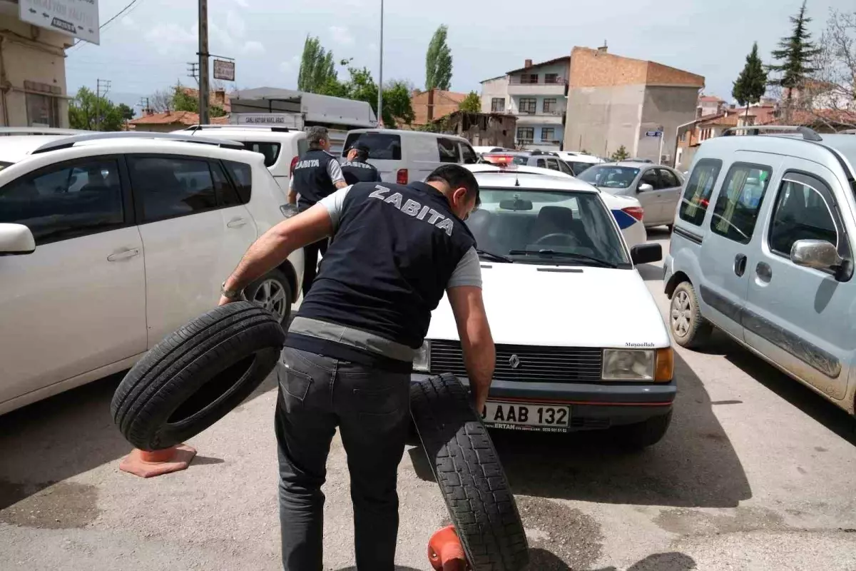 Çorum Belediyesi\'nden Kaldırım İşgali ve Tarihi Ürün Denetimi