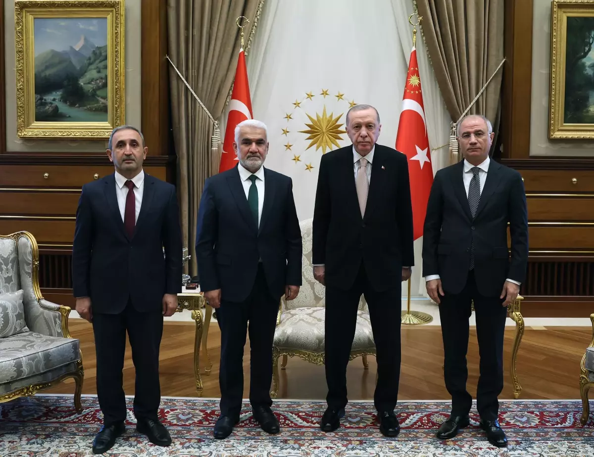Cumhurbaşkanı Erdoğan, Zekeriya Yapıcıoğlu\'nu kabul etti