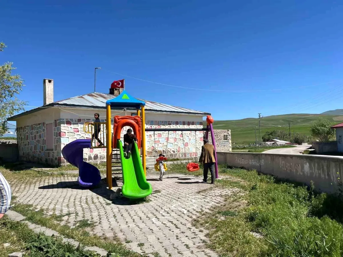 Boyalan Köyü\'nden Okul Açılışı Talepleri