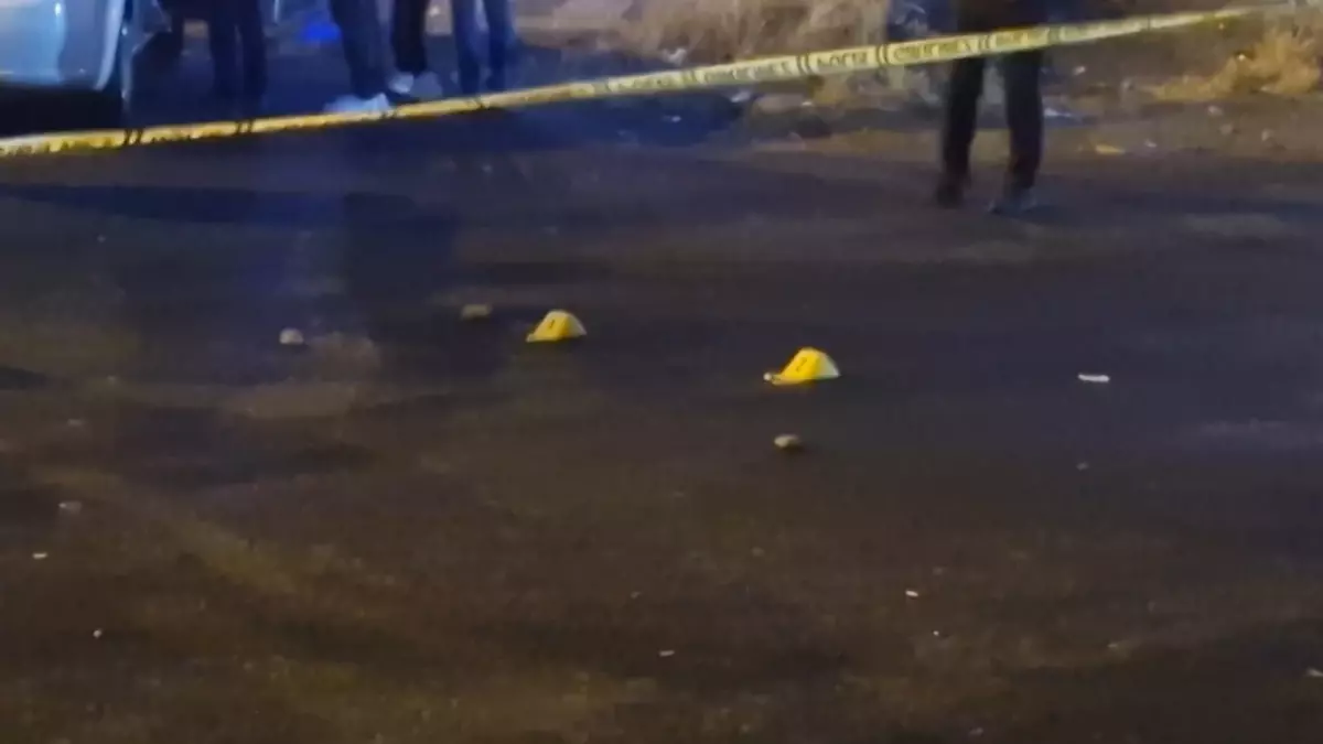 Diyarbakır\'da Silahlı Kavga: 3 Yaralı