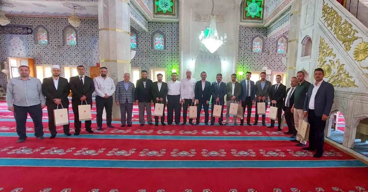 Din Görevlileri Hutbe Yarışmasında Ter Döktü